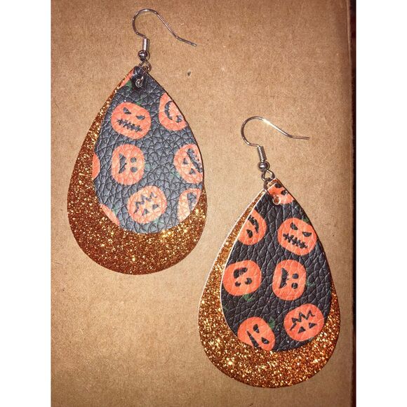 None Jewelry - ☀️3/$9☀️ Layered Glitter Halloween Earrings